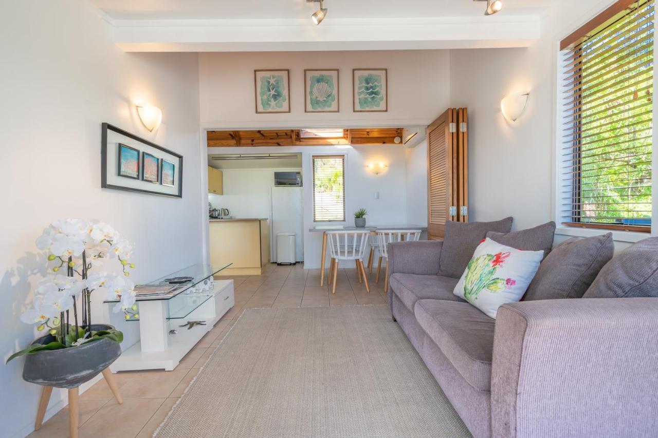 Palm Beach Cottage With Private Spa Pool Ngoại thất bức ảnh